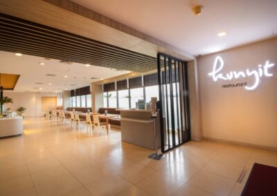 "KUNYIT Restaurant - PRIME PARK Hotel Bandung"